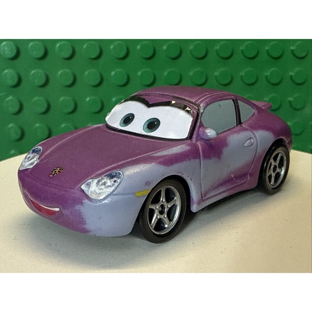 Mattel Disney Pixar Cars Color Changers Sally 1:55 Blue/ Purple